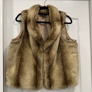 Glamorous Faux Fur Cashmere blend vest